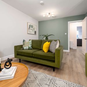 Park Street Room 2 - Photo 2