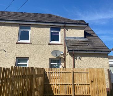 4 bedroom flat to rent - Photo 2