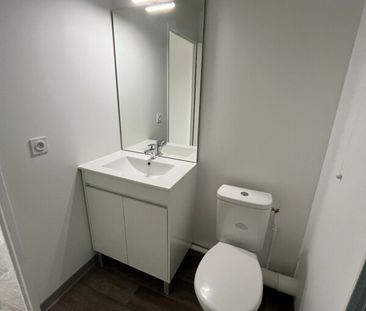 Location Appartement 1 pièce 21m² FRANQUEVILLE ST PIERRE 76520 - Photo 3