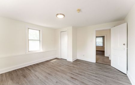 For Lease - 1610 Dundas Street Unit# 2, Whitby, Ontario - Photo 5