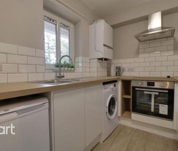 2 bedroom apartment to rent - Photo 4