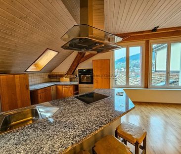 Helle Dach-Maisonettewohnung mit Charme und 165 m² Wohngefühl - Foto 2