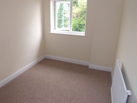 3 bedroom house to rent - Photo 3