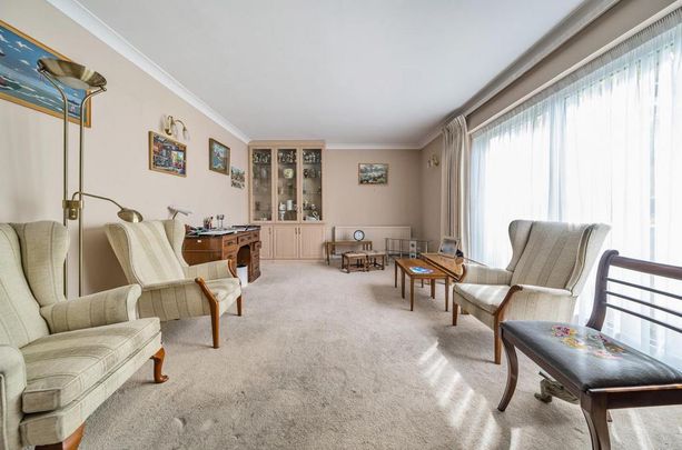 2 bedroom flat to rent - Photo 1