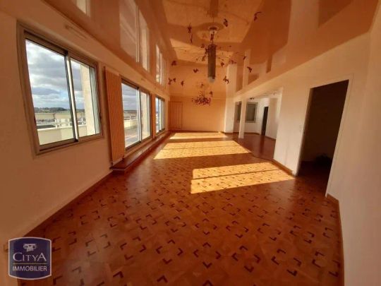 Appartement à louer 5 pièces 178.5m² - Photo 1