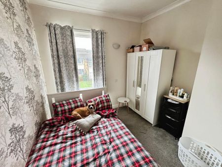 2 bedroom terraced house to rent - Photo 4