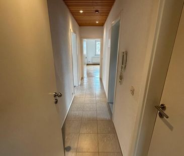 Stilvolle, sanierte 4-Zimmer-Dachgeschosswohnung in Stuttgart - Foto 1