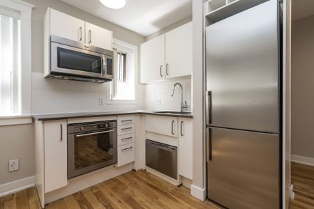 54 Maitland Street - Photo 2