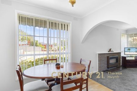 3-Bedroom Family Home for Rent - Photo 2