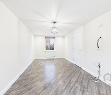 3 bedroom semi-detached house to rent - Photo 6