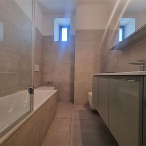 Neue 3.5-Zimmer-Wohnung - Photo 2