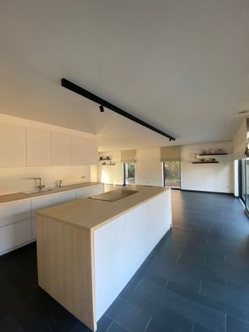 Mooie gezinswoning met 3 slaapkamers - Photo 4