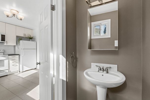 For Lease - 1308 Summerville Avenue, Carlington - Central Park, Ontario - Photo 1