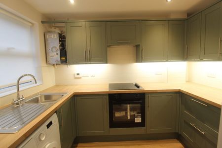 2 bedroom House To Let - Photo 5