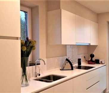 Ruime, moderne woning met 3 slaapkamers en tuin - Photo 3