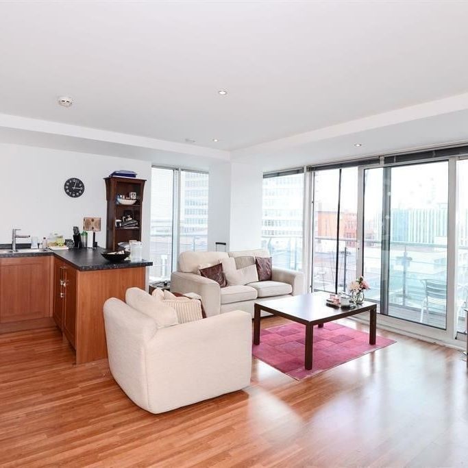 2 Bed Flat, Albion Street, LS2 - Photo 1