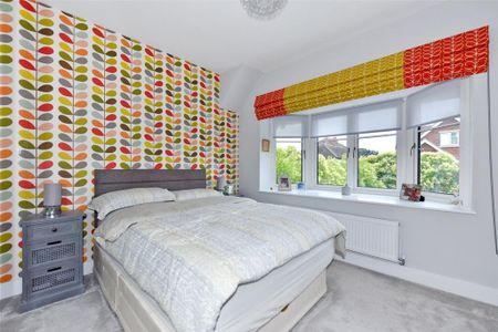 4 bedroom detached house to rent - Photo 5