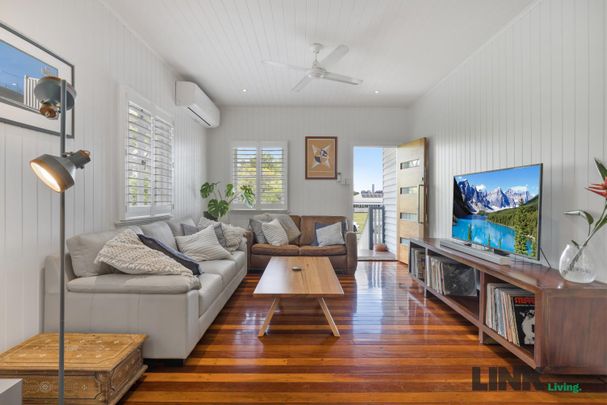 56 Blackmore Street, Windsor QLD 4030 - House For Rent | Domain - Photo 1