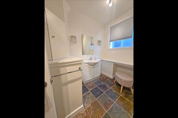 For Lease - 43 Norwood Terrace, Toronto, Ontario - Photo 1