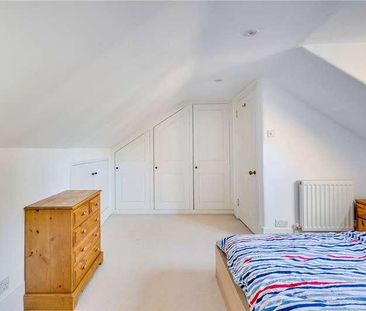 Wandsworth Bridge Road, London, SW6 - Photo 3