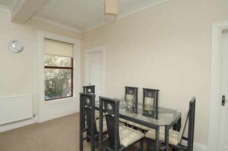 Apt 2 358 Lisburn Road, Belfast, BT9 7EP - Photo 5