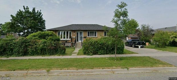 For Lease - 10 Fermoy Road Unit# Basement, Toronto, Ontario - Photo 1