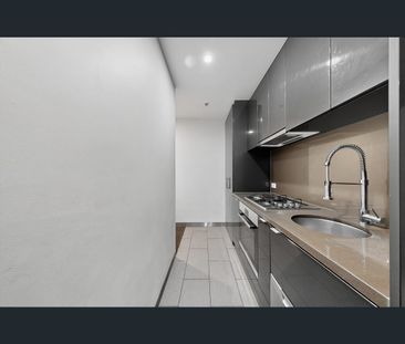 402/33 Clarke Street, Southbank, Vic 3006 - Photo 4