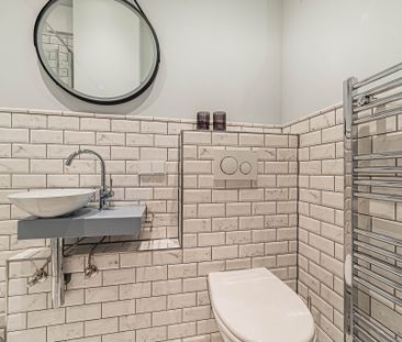 City-Residence: Modern möbliertes Apartment in zentraler Nordendlage - Foto 3