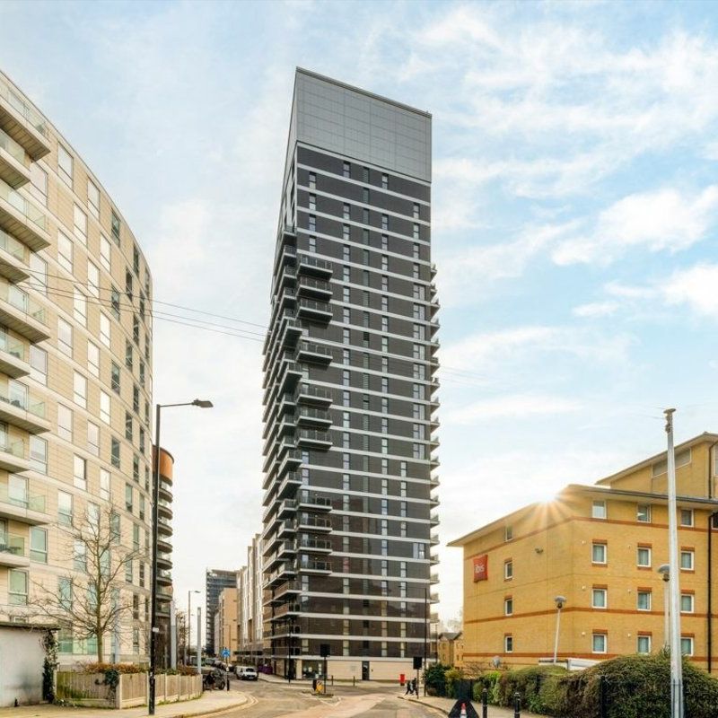 Province Square - Photo 2