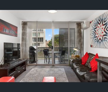 R403/1 Retreat Street, Alexandria, NSW 2015 - Photo 6