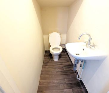 Four Bedroom Gound Floor Flat To Let Audley Road Hendon NW4 - Photo 3