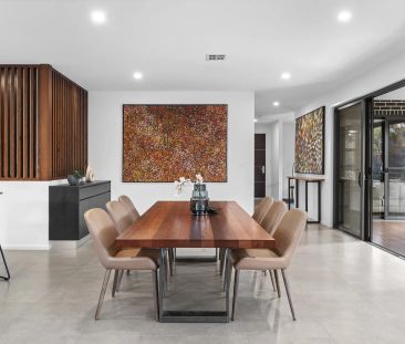 Contemporary Family Haven in Prized O'Connor Enclave - Photo 4