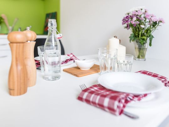 Stylisches Studentenapartment – Vollmöbliert & zentral - Photo 1