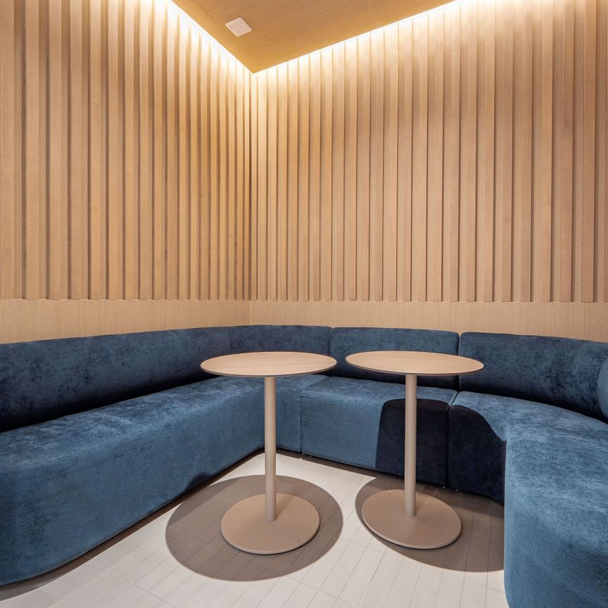 For Lease - 395 Square One Drive Unit# 209, Mississauga, Ontario - Photo 1