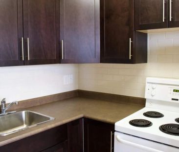 River Crescent Gardens — 2 Bedroom - Photo 4