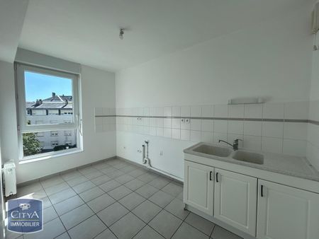 Location Appartement 4 pièces 89m² ANGERS 49100 - Photo 3