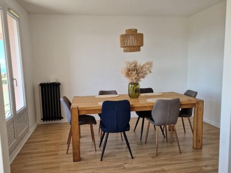 Location Appartement 5 pièces 116m² LE HAVRE 76600 - Photo 3