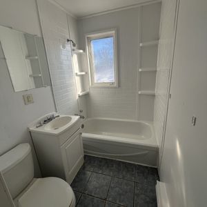 Beau Logement 1 Chambre - Gatineau - Photo 3