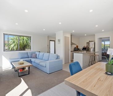 Modern, Low-Maintenance Home in a Convenient Location - Photo 4