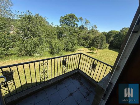 4 bedroom link detached house to rent - Photo 5