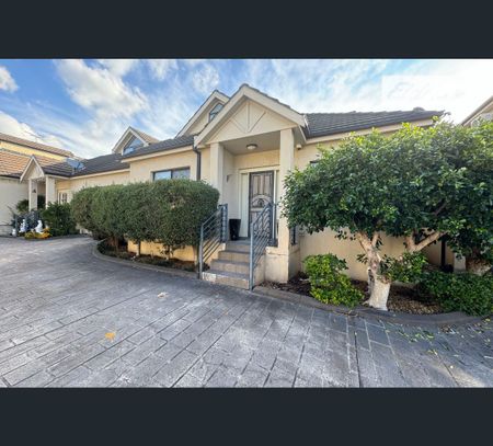 5/4 Wattle Street, Punchbowl, NSW 2196 - Photo 3