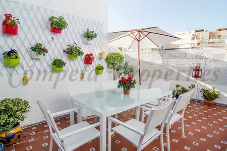 Apartment in Nerja, Close to the beach - Photo 4