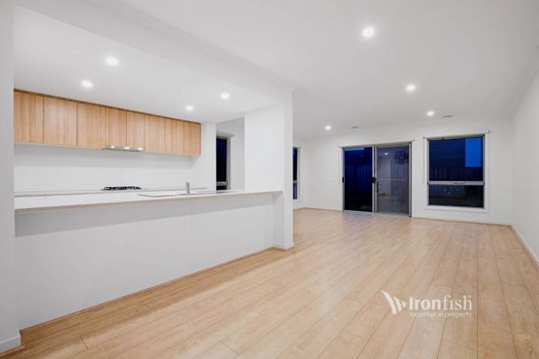 3 Bed, 2 Bath - Photo 1