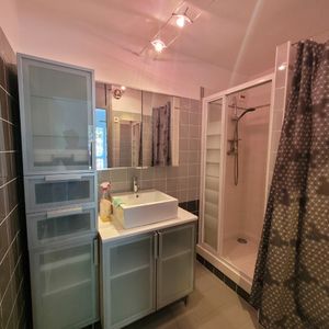 Location Appartement 2 pièces 46m² LOOS 59120 - Photo 2