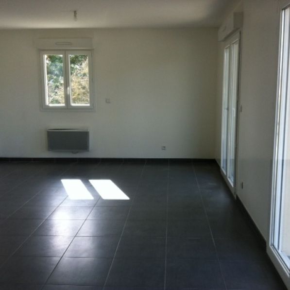 Location Appartement 2 pièces 44m² ST JEAN LE BLANC 45650 - Photo 1