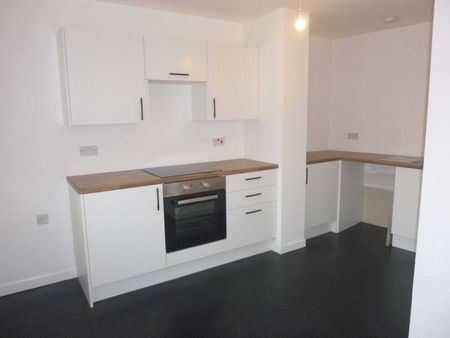 1 bedroom flat to rent - Photo 2