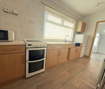 Cook Grove, Peterlee, County Durham, SR8 - Photo 1