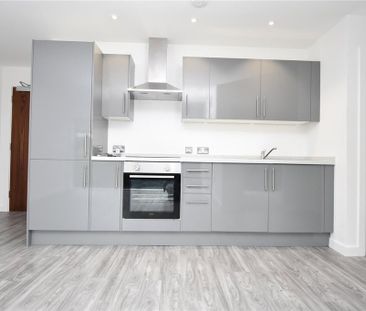 1 bedroom apartment to rent - Photo 2