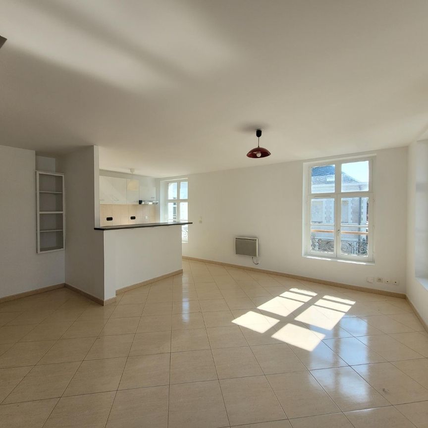 Location Appartement 3 pièces 56m² CONDE SUR L ESCAUT 59163 - Photo 1