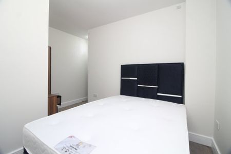 2 Bed Flat, Infirmary Road, S6 - Photo 3